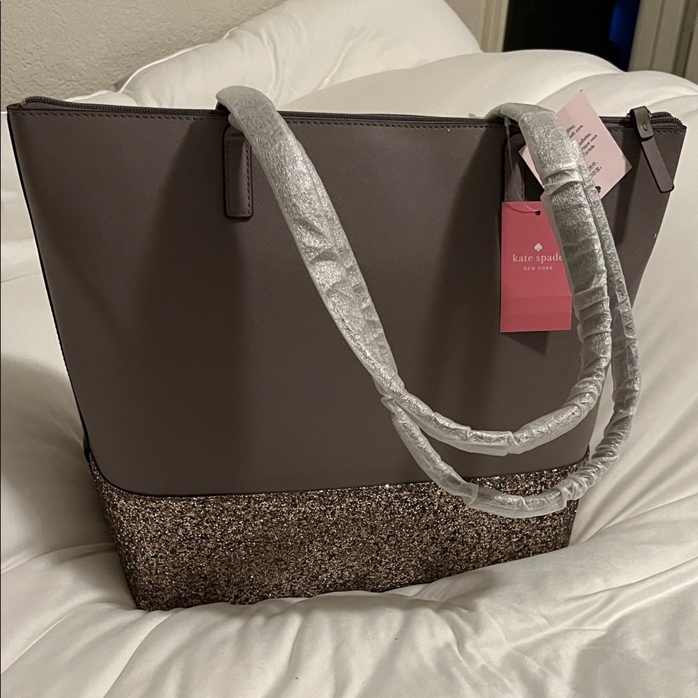 Kate Spade New York Greta Court Penny Glitter Tote Bag - Picture 5 of 8